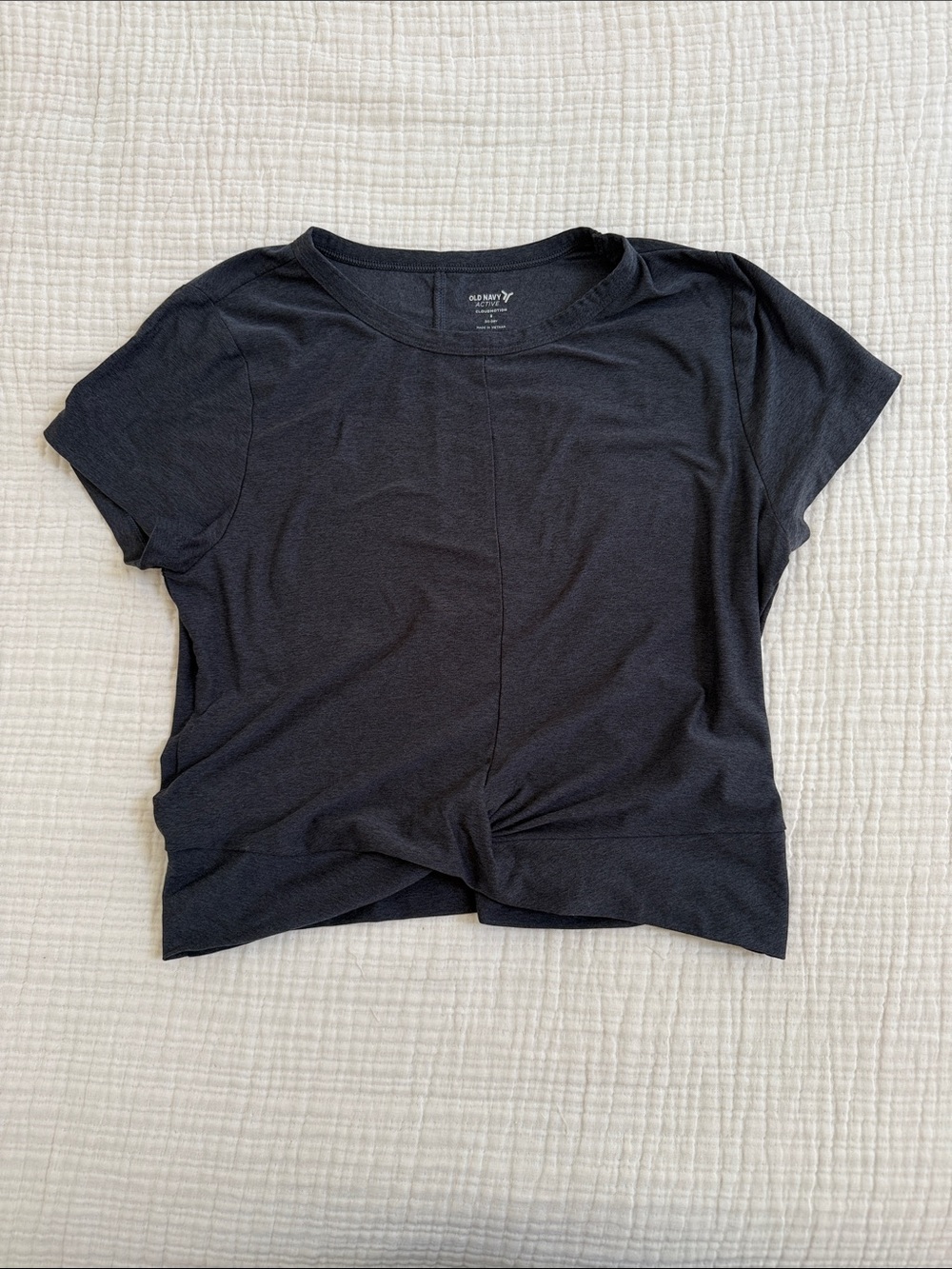 Old Navy Cloud Motion Go Dry Heathered Short Sleeve Twist-Hem Tee